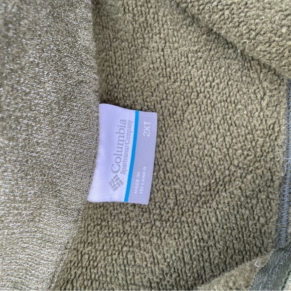 Columbia sweater - Picture 2 of 5